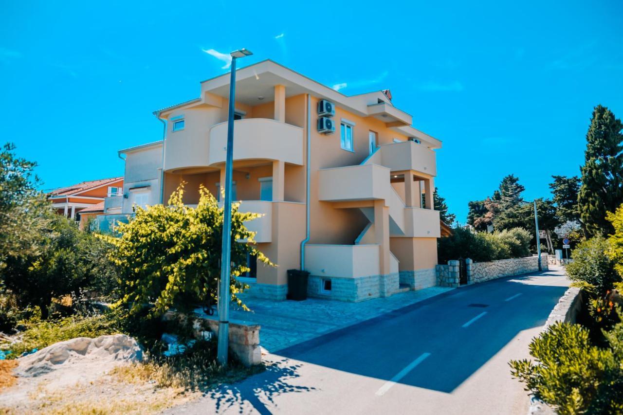City Pool Apartments نوفاليا المظهر الخارجي الصورة