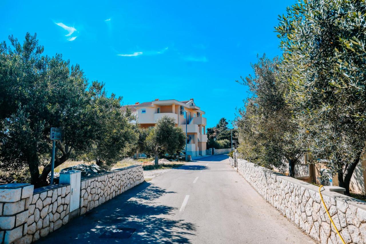 City Pool Apartments نوفاليا المظهر الخارجي الصورة