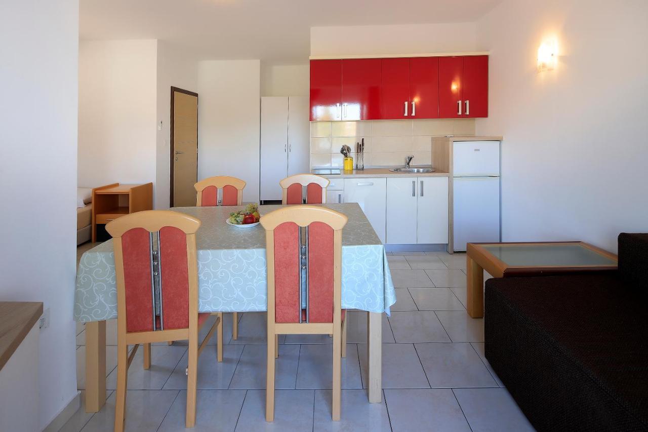 City Pool Apartments نوفاليا المظهر الخارجي الصورة