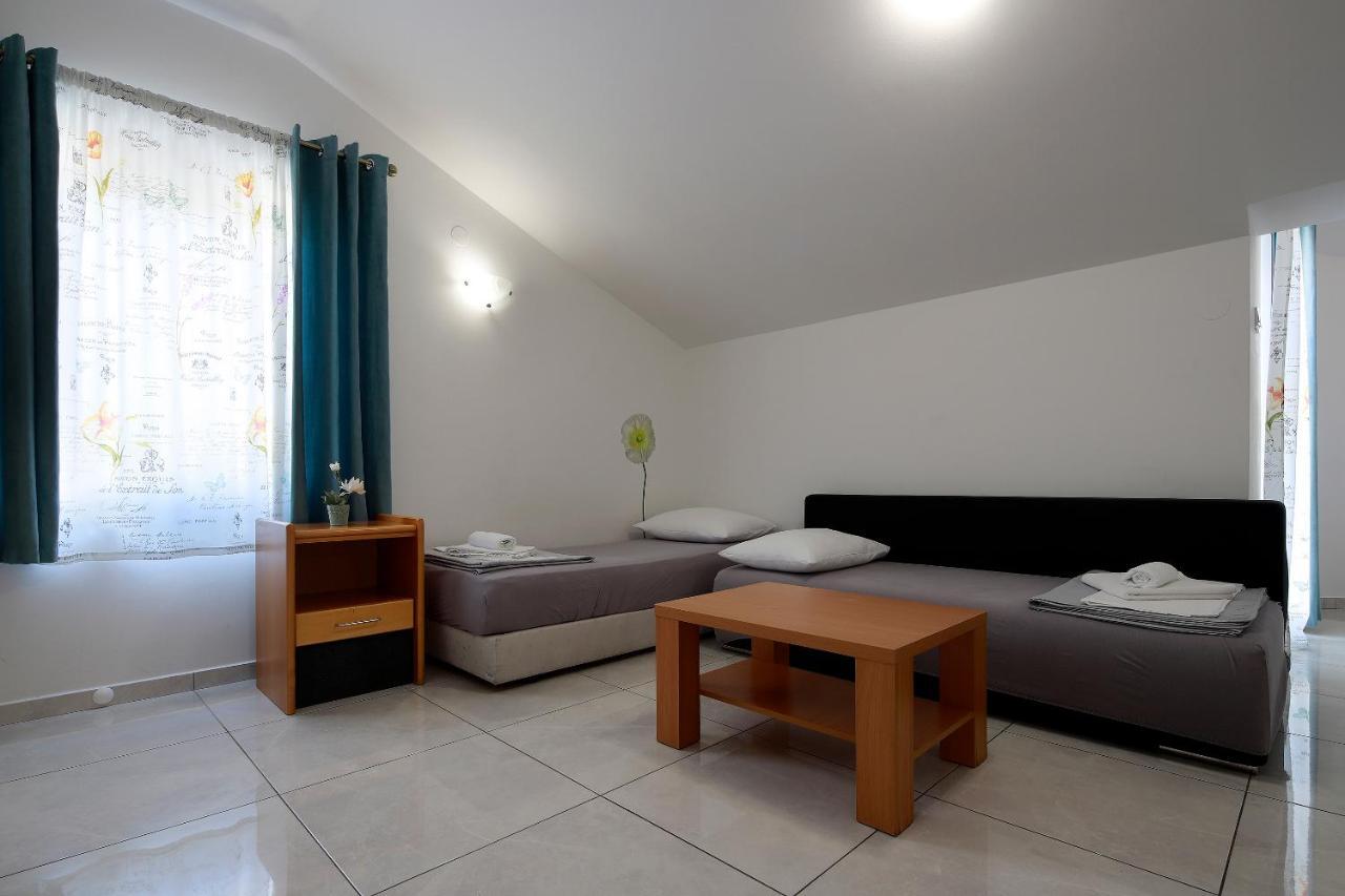 City Pool Apartments نوفاليا المظهر الخارجي الصورة