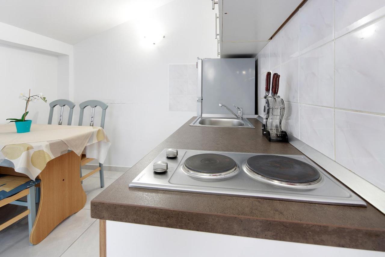 City Pool Apartments نوفاليا المظهر الخارجي الصورة