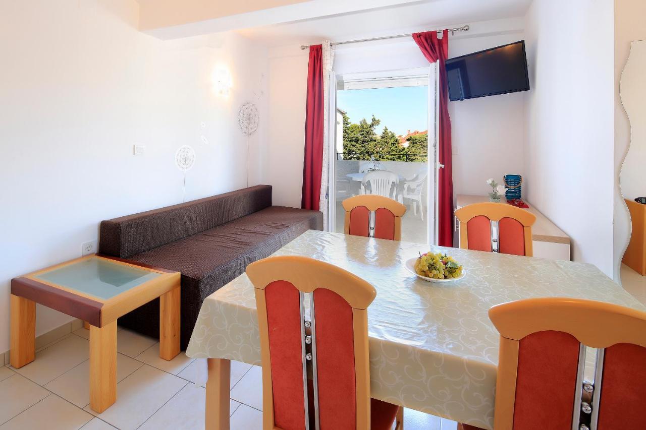 City Pool Apartments نوفاليا المظهر الخارجي الصورة