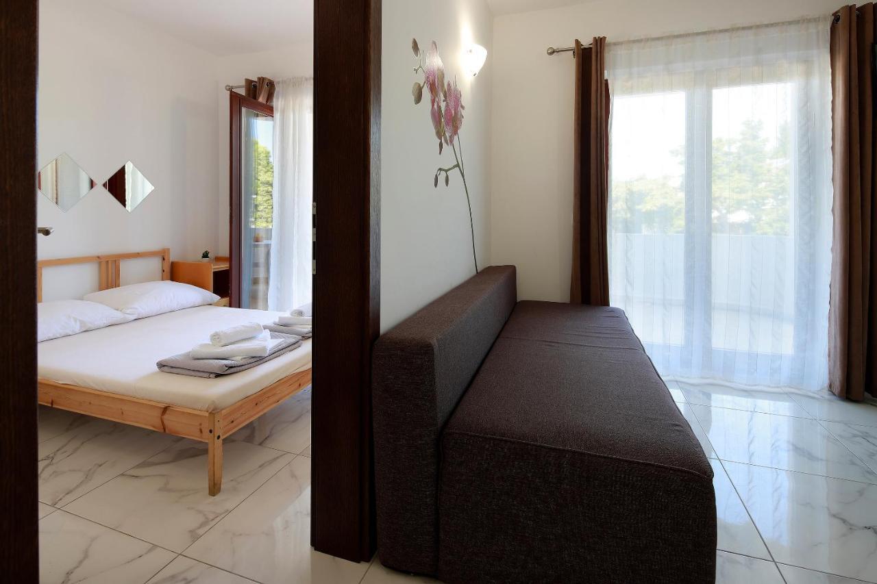 City Pool Apartments نوفاليا المظهر الخارجي الصورة