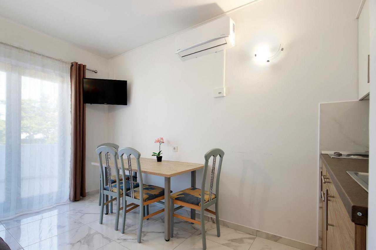 City Pool Apartments نوفاليا المظهر الخارجي الصورة